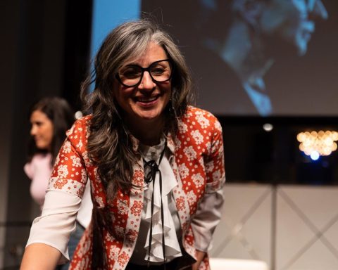 Juez de EE.UU. suspende sanciones de Trump contra Francesca Albanese